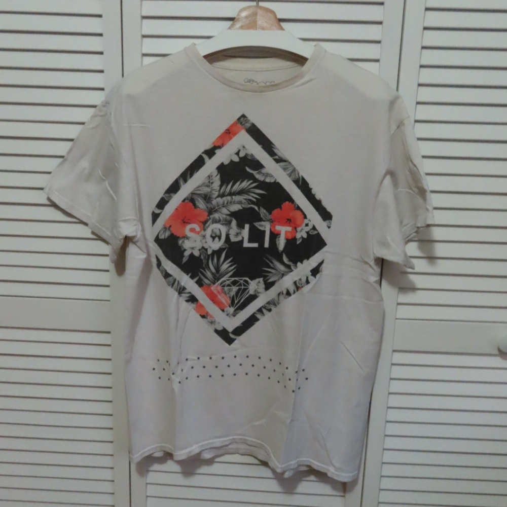 2 Monkeys Graphic T-shirt